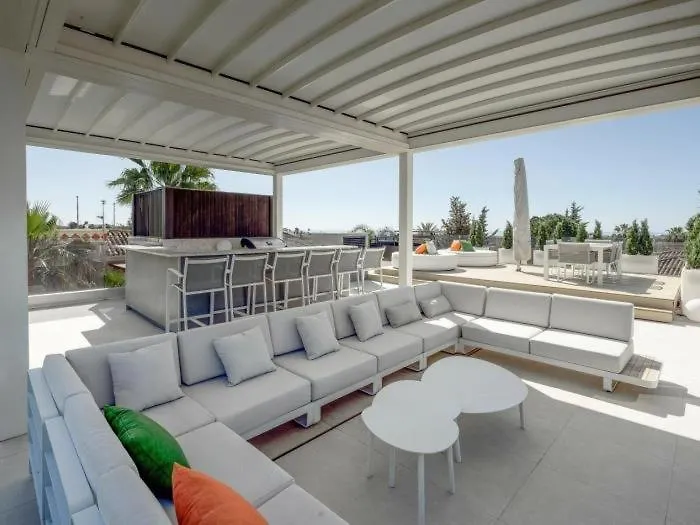 Luxury Villa With Breathtaking Views In Marbella By Lodgerstrip